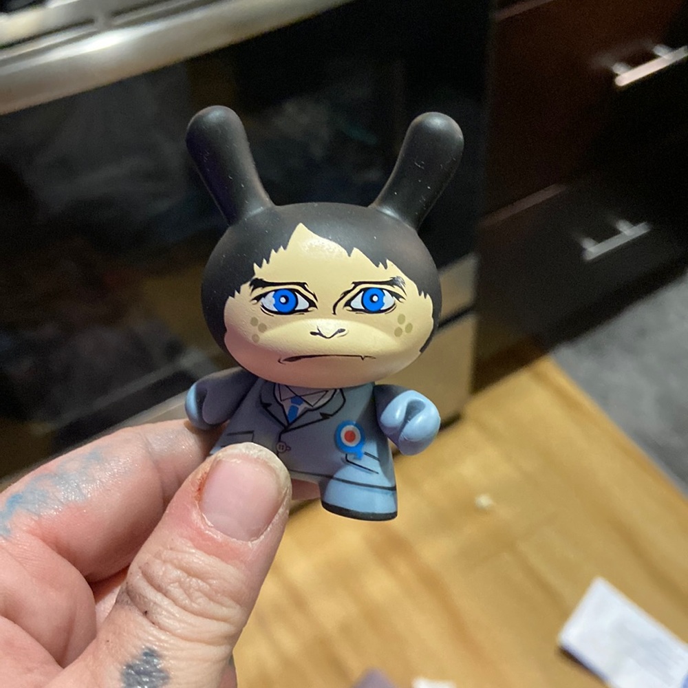 YE OLD ENGLISH THE FAME KID ROBOT 3inch DUNNY vinyl figure